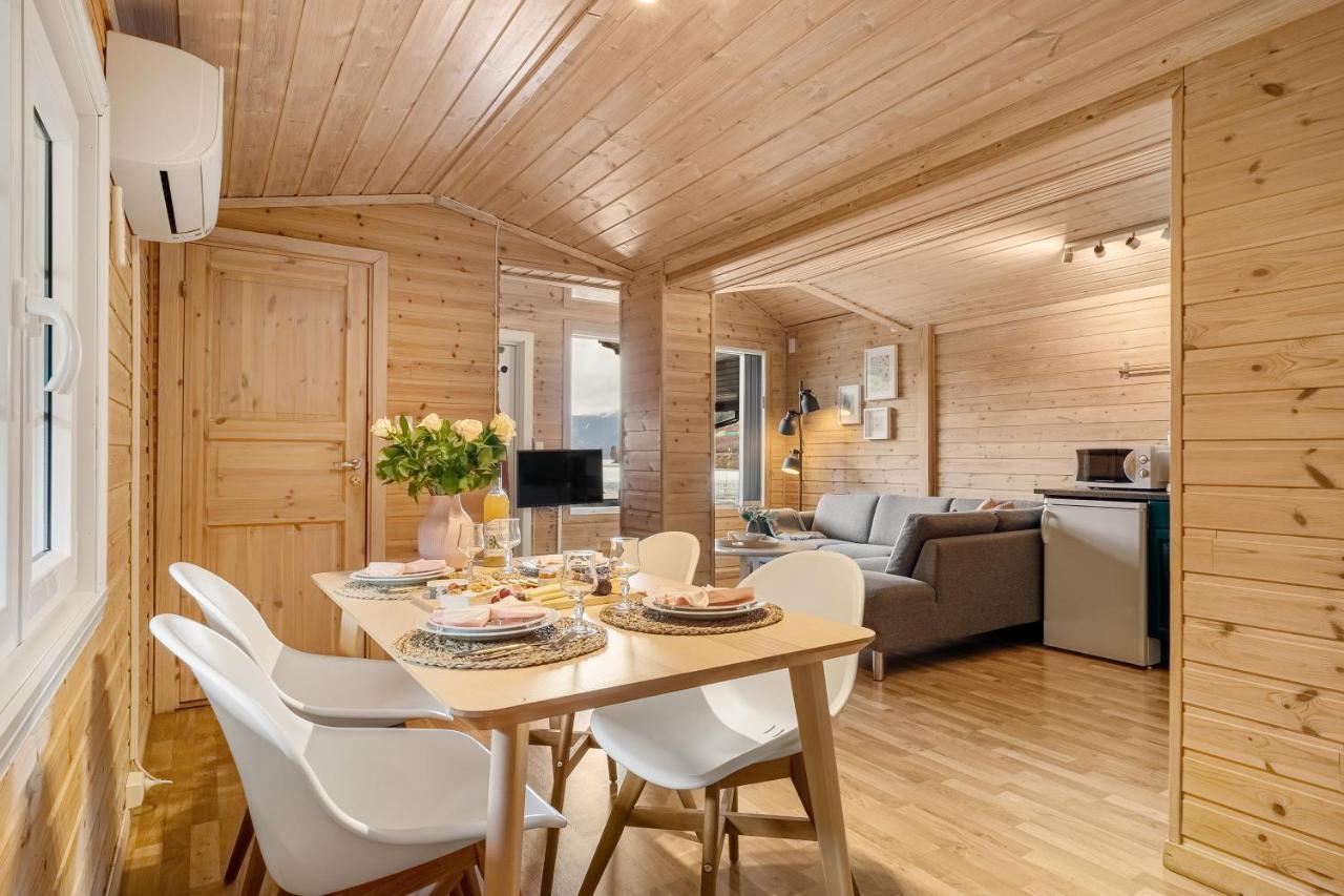 Hotel Mikkelparken Ferietun Kinsarvik Exteriér fotografie