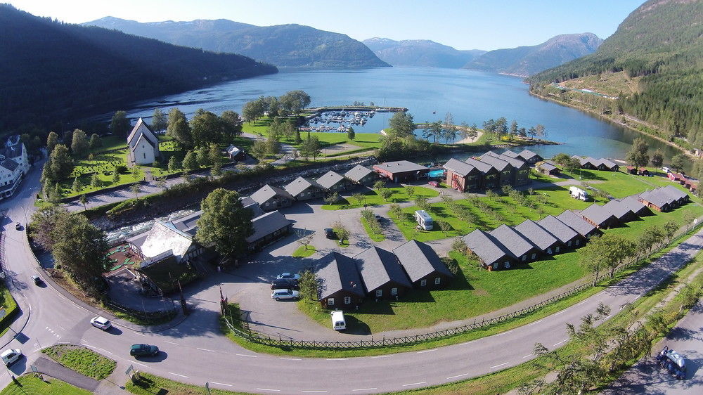 Hotel Mikkelparken Ferietun Kinsarvik Exteriér fotografie